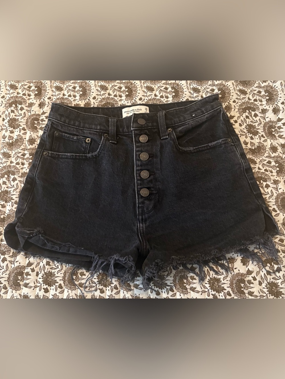 Abercrombie & Fitch Black High-Rise Mom Shorts